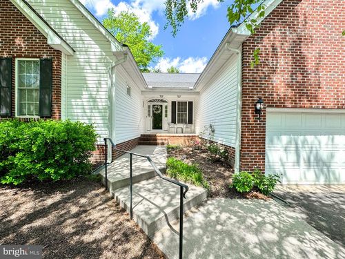 1009 Cadmus Dr, FREDERICKSBURG, VA, 22401-4458 | Card Image