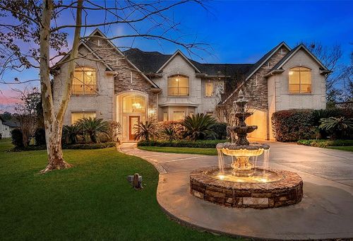 11827 Water Oak Dr, Magnolia, TX, 77354-6112 | Card Image