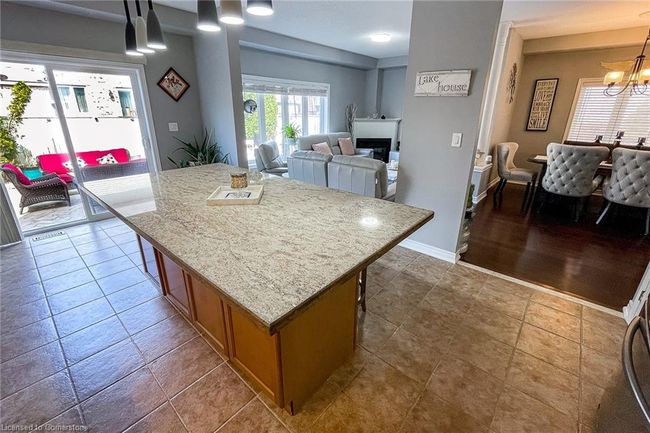 185 Palacebeach Trail, House other with 4 bedrooms, 3 bathrooms and 4 parking in Stoney Creek ON | Image 28