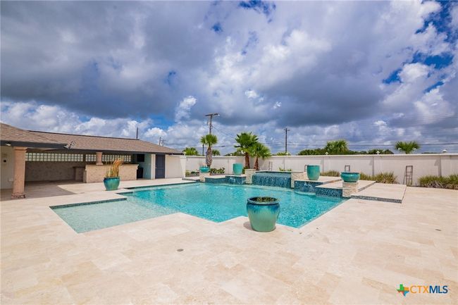 2133 W Maple St, House other with 4 bedrooms, 5 bathrooms and null parking in Port O Connor TX | Image 43