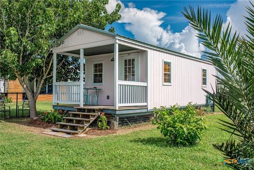 50 Catherine St, Port Lavaca, TX, 77979-2109 | Card Image