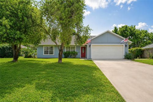 2056 16th Ave Sw, VERO BEACH, FL, 32962-6870 | Card Image