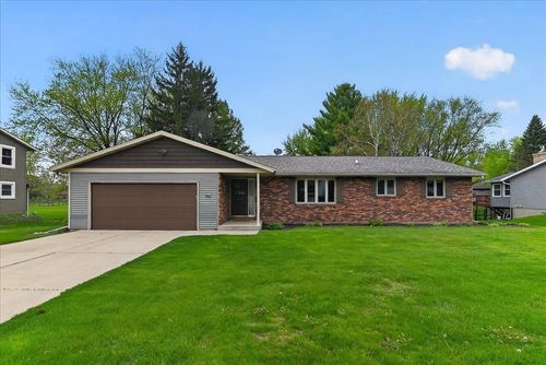 508 Woodvale Drive, DeForest, WI, 53532 | Card Image