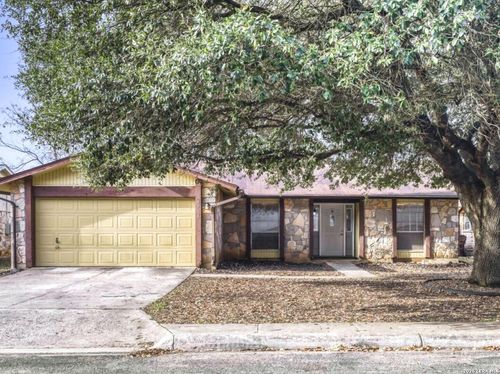 9714 Bay Vw, San Antonio, TX, 78239-2304 | Card Image