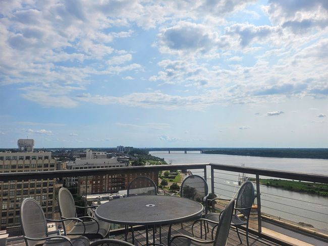 APT-1004 - 66 Monroe Ave, Condo with 2 bedrooms, 2 bathrooms and null parking in Memphis TN | Image 33
