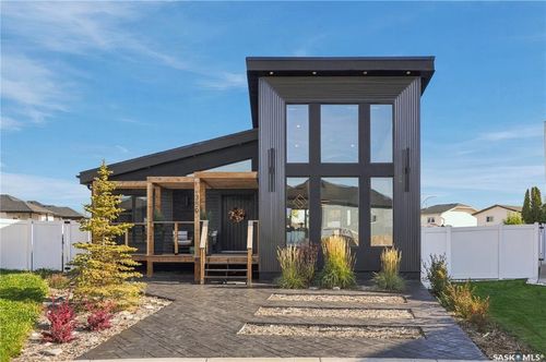 359 Mcarthur Cres, Saskatoon, SK, S7L6X2 | Card Image