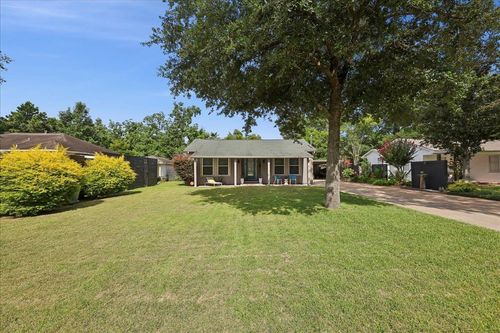 2263 Briarcliff Dr, Beaumont, TX, 77706-2927 | Card Image