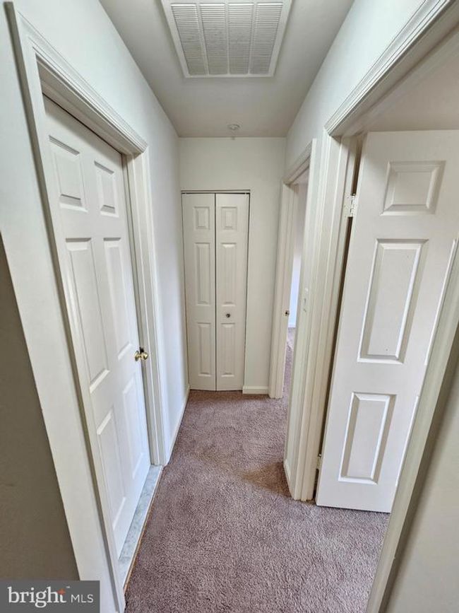 19165 Highstream Dr, Townhouse with 3 bedrooms, 4 bathrooms and null parking in GERMANTOWN MD | Image 30