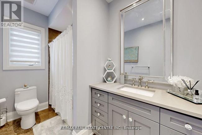 92 Holt Drive, House other with 3 bedrooms, 4 bathrooms and 5 parking in New Tecumseth (Alliston) ON | Image 18