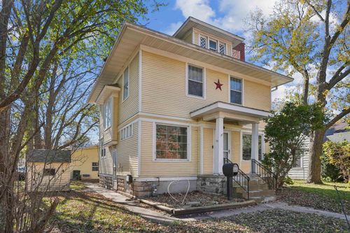 1150 Independence Avenue, Waterloo, IA, 50703 | Card Image