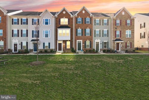 42582 Antonia Ter, STERLING, VA, 20166-2766 | Card Image