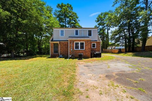 105 Pine Ln, Anderson, SC, 29621-2746 | Card Image