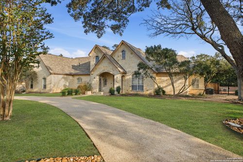 9610 Trophy Oaks Dr, Garden Ridge, TX, 78266-2542 | Card Image