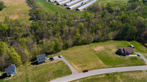 2862 Wixtown Rd, Westmoreland, TN, 37186-2854 | Card Image