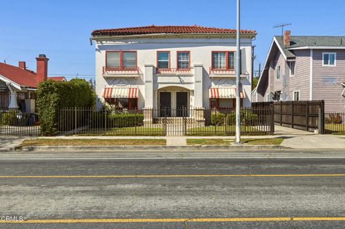 1425 W 48th St, Los Angeles, CA, 90062-2066 | Card Image