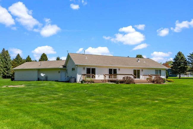 N8117 Rose Terrace, House other with 3 bedrooms, 2 bathrooms and null parking in LA GRANGE WI | Image 32