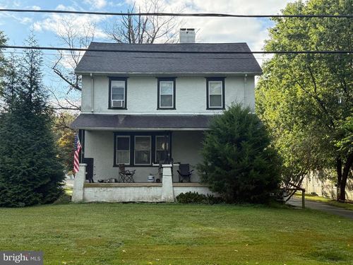 1131 Valley Rd, Hockessin, DE, 19707-9803 | Card Image