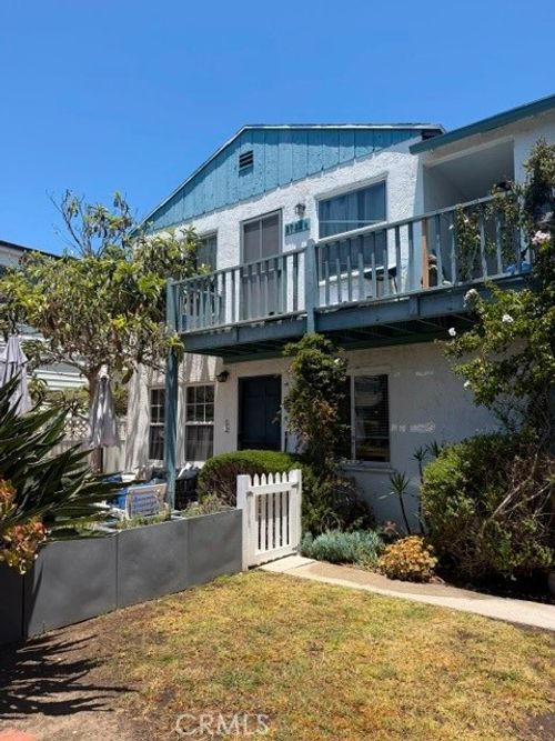 2722 Grand Canal, Los Angeles, CA, 90291 | Card Image