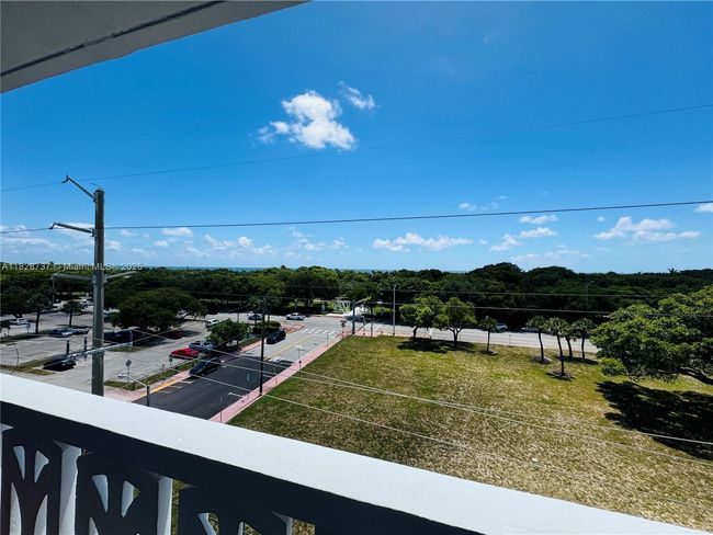 APT-603 - 8233 Harding Ave, Condo with 1 bedrooms, 2 bathrooms and null parking in Miami Beach FL | Image 14