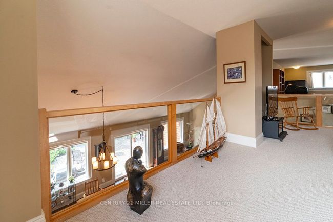 46 Giffin Rd, House other with 2 bedrooms, 3 bathrooms and 4 parking in Dundas ON | Image 13