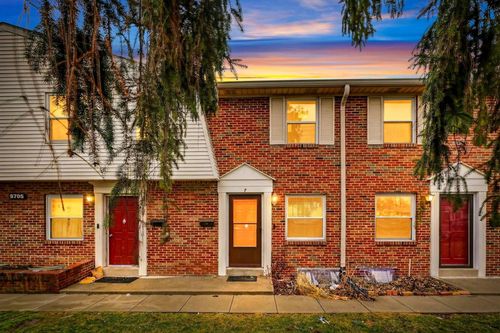 f-5705 Tamarack Boulevard W, Columbus, OH, 43229 | Card Image