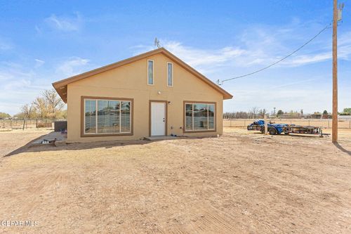 702 Thompson Rd, San Elizario, TX, 79849-7310 | Card Image