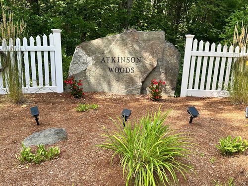 21 Coles Way, Atkinson, NH, 03811-5101 | Card Image