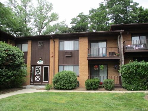 unit-8-2 W Lawrence Park Dr, Piermont, NY, 10968-3108 | Card Image