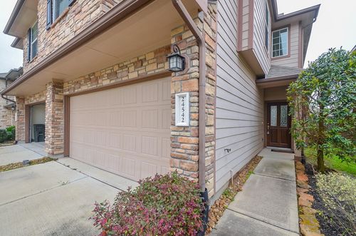 24542 Folkstone Cir, Katy, TX, 77494-7601 | Card Image