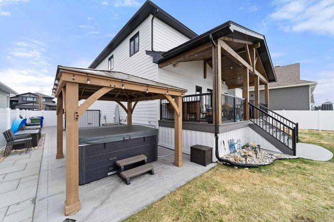 12 Coutts Close, House other with 5 bedrooms, 4 bathrooms and 6 parking in Olds AB | Image 5