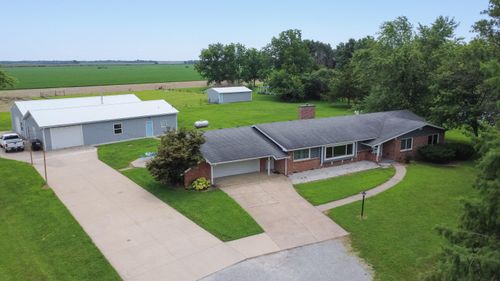 16850 S Central St, CENTRALIA, MO, 65240 | Card Image