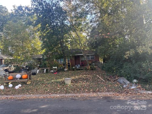 1314 Cortland Rd E, Charlotte, NC, 28209-3522 | Card Image