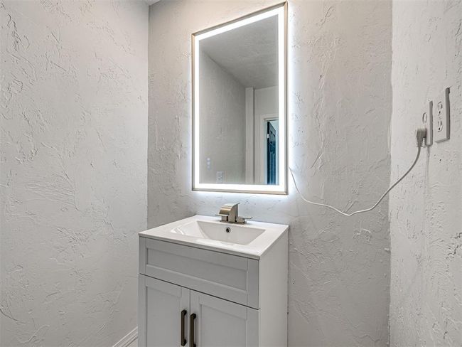908 N Barta Ave, House other with 4 bedrooms, 2 bathrooms and null parking in Prague OK | Image 35