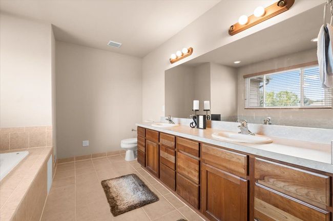 26700 York Ct, House other with 4 bedrooms, 4 bathrooms and null parking in South Lyon MI | Image 33