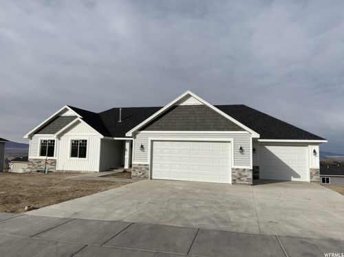 102 S 1300 E, Smithfield, UT, 84335 | Card Image