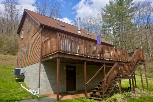 672 Buffalo Brink Road, Mannington, WV, 26582 | Card Image
