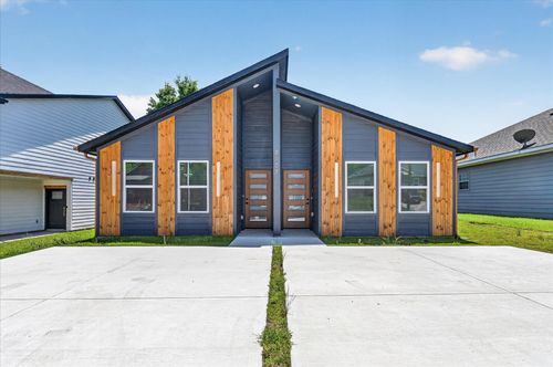 a-2107 Church St, Greenville, TX, 75401-3524 | Card Image