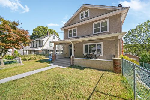511 Decatur Ave, Peekskill, NY, 10566-2111 | Card Image