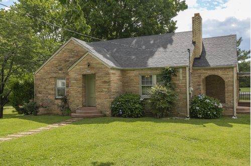 113 Carlisle Ave, Shelbyville, TN, 37160-3811 | Card Image