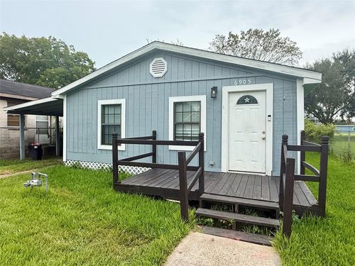 6905 Speaker St, Hitchcock, TX, 77563-3737 | Card Image