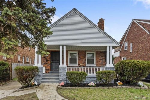 18061 Kentucky St, Detroit, MI, 48221-2410 | Card Image