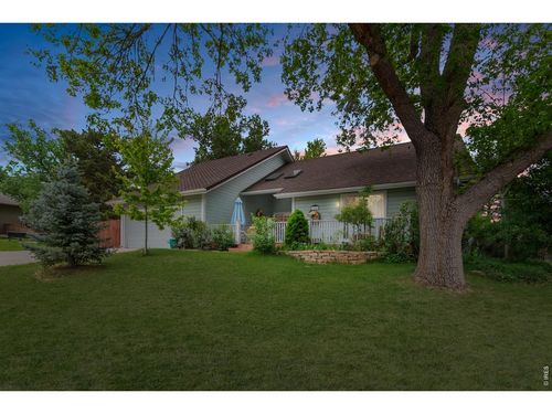 8200 S Locust Way, Centennial, CO, 80112-3038 | Card Image