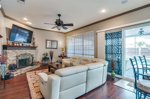 8218 Luna Dr, Rowlett, TX, 75088-7678 | Card Image