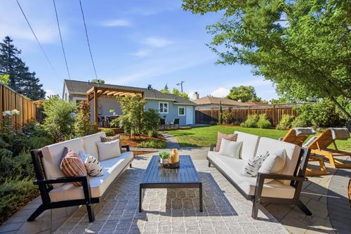 916 5th Ave, Redwood City, CA, 94063 | Card Image