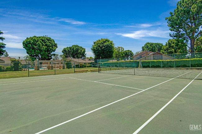 UNIT-9 - 2000 Ashe Rd, Condo with 3 bedrooms, 1 bathrooms and null parking in Bakersfield CA | Image 37
