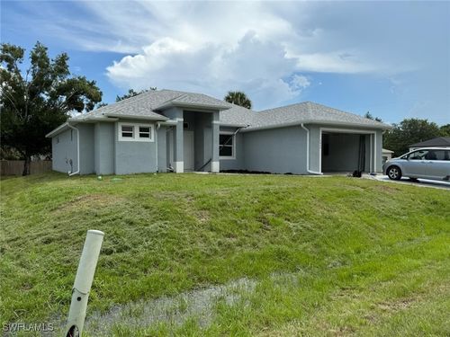 3832 Insdale St, Fort Myers, FL, 33905-8705 | Card Image