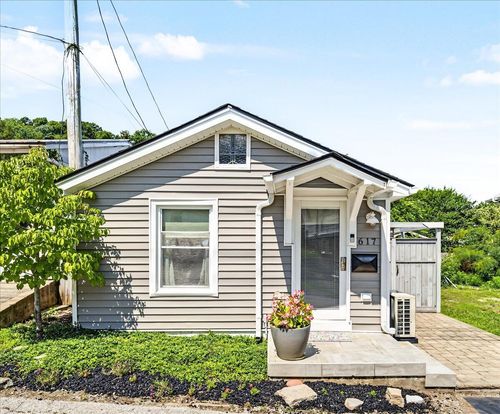 617 Shaw Ln, Frankfort, KY, 40601-3471 | Card Image