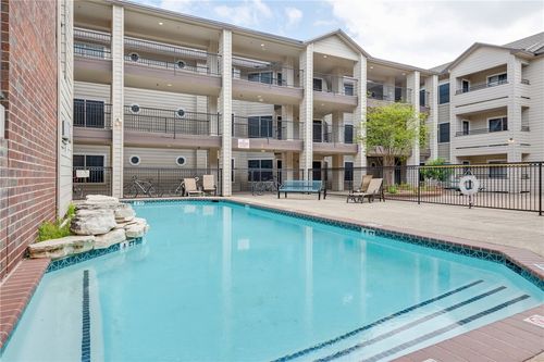 305-501 W 26th St, Austin, TX, 78705-4581 | Card Image