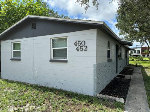 450 88th Ave N, St Petersburg, FL, 33702-3122 | Card Image