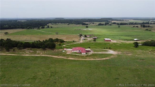 40079 E County Road 1315, House other with 3 bedrooms, 4 bathrooms and null parking in McCurtain OK | Image 27
